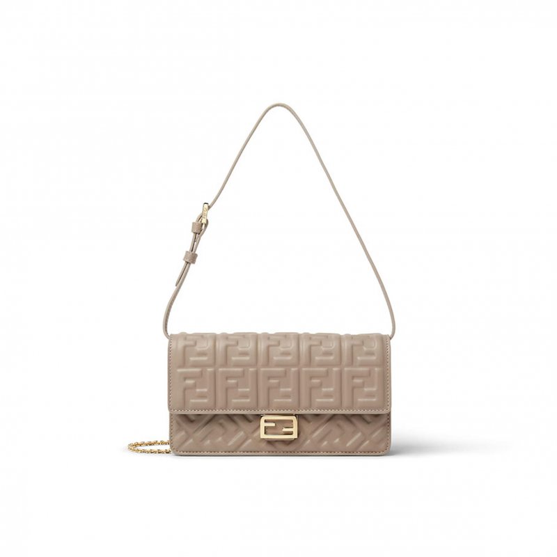 (image for) FENDI WALLET ON CHAIN BAGUETTE 8M0498AAJDF0E65 (21*11.5*5cm)